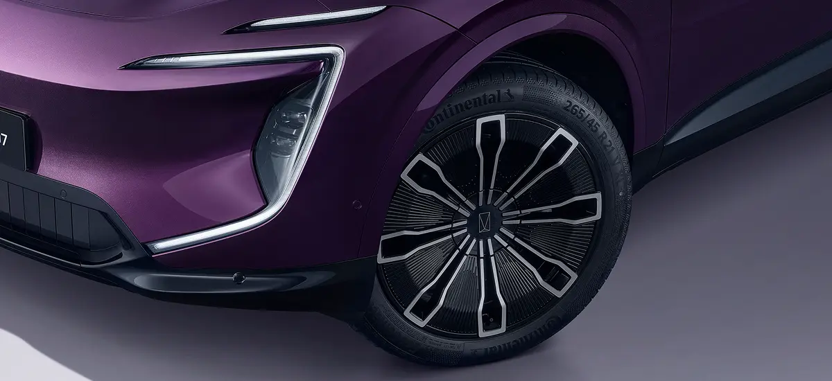 AVATR 07 front design
